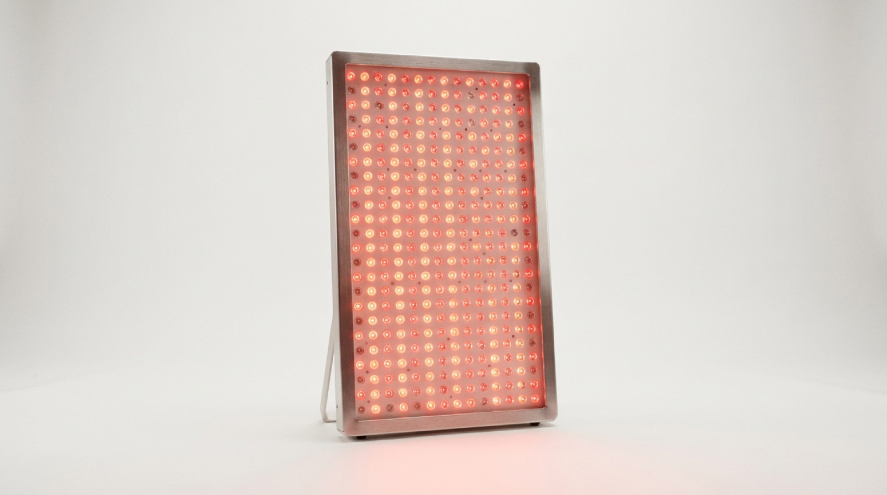 How to Choose a Red Light Therapy Panel: A Buyer's Guide